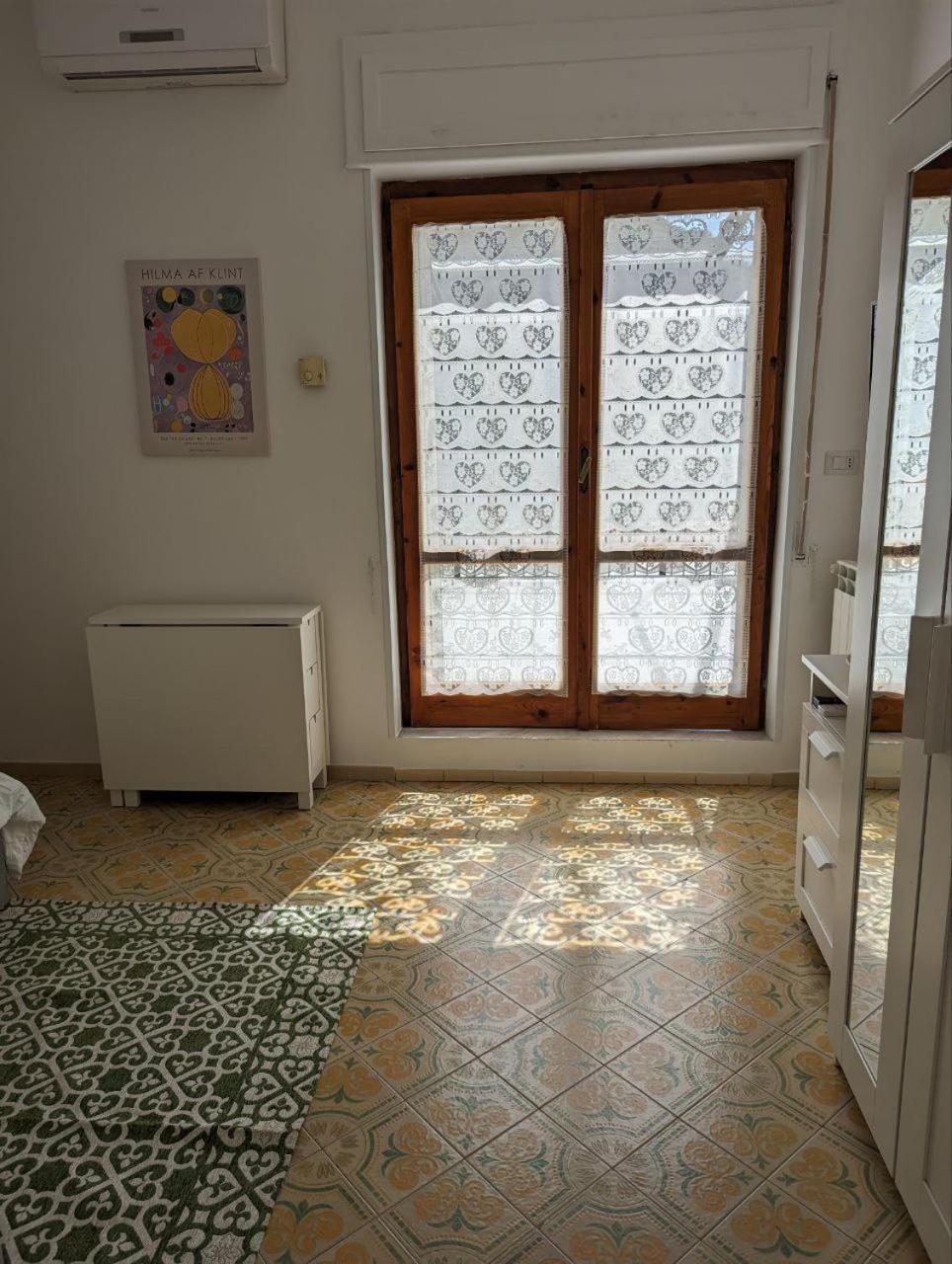 Piccolo Appartamento Con Grande Terrazzo Panoramico 마이오리 외부 사진